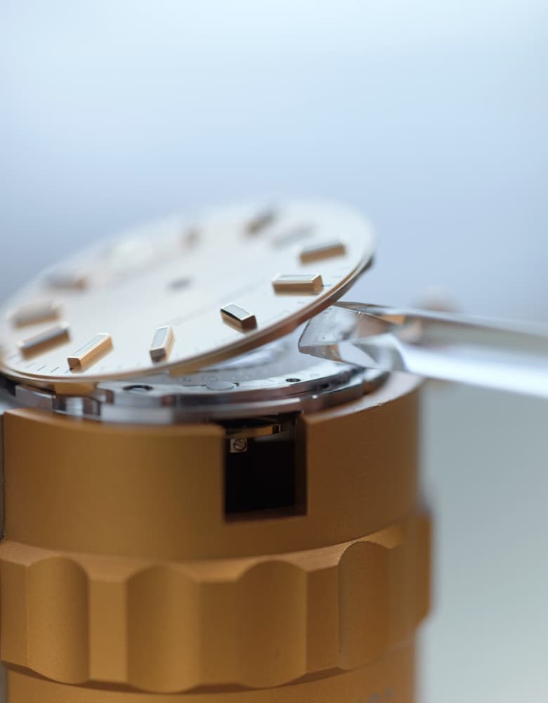 Rolex watch dial separation, servicing procedures